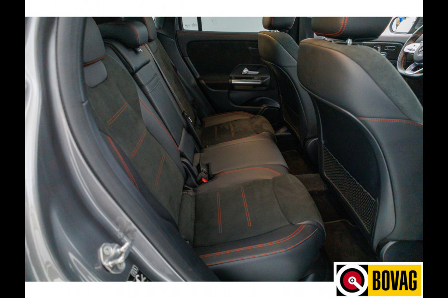 Mercedes-Benz GLA 250 e AMG Line | Panoramadak | Elektrisch verstelbare Sportstoelen | Stoelverwarming Cruise. Camera, Navigatie, Sfeerverlichting, Led+, Zitkinematica, Focal Audio