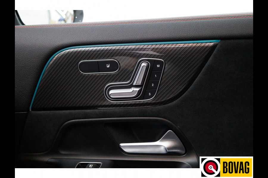 Mercedes-Benz GLA 250 e AMG Line | Panoramadak | Elektrisch verstelbare Sportstoelen | Stoelverwarming Cruise. Camera, Navigatie, Sfeerverlichting, Led+, Zitkinematica, Focal Audio