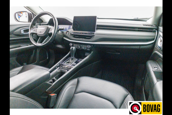 Jeep Compass 4xe 240 Plug-in Hybrid Electric S | Leer | 19 Inch All-season | Stoel- Stuurverwarming Navigatie, Adaptive Cruise, Elektrische achterklep, Camera