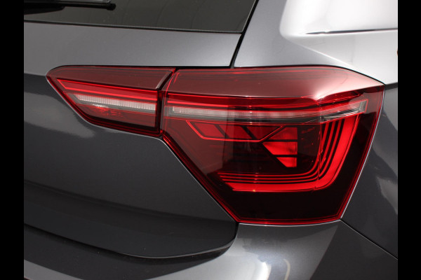 Volkswagen Polo 2.0 TSI GTI Automaat | Apple Carplay / Android Auto | Parkersensoren V+A | Park Assist | Dodehoek Assistent | Adaptive Cruise Control | Verwarmde Voorstoelen | DAB+