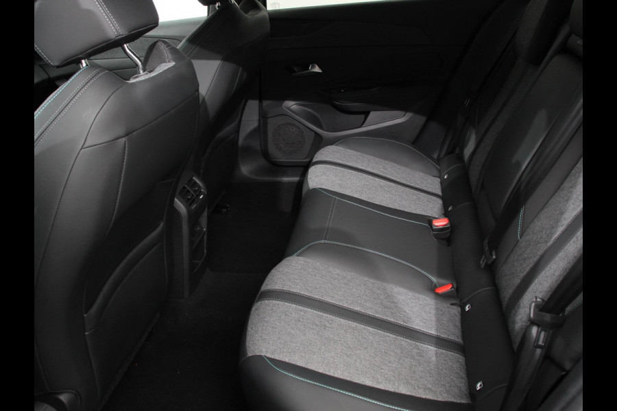 Peugeot 408 1.2 PureTech Allure 130 Automaat | Navigatie | Carplay/Android Auto | Climate Control | Adaptive Cruise Control | Virtual cockpit | PDC VA + 360 Camera | Full LED  | LM Velgen