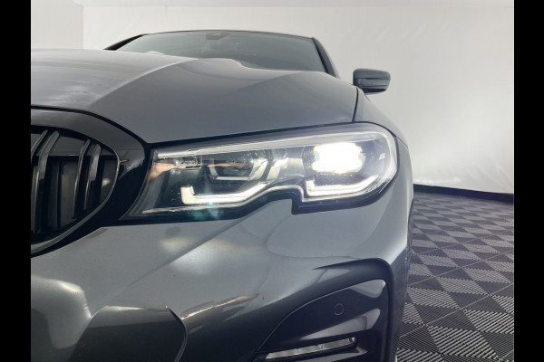 BMW 3-serie 330e M-Sportpack High Executive Performance Pack (INCL-BTW) *HEAD-UP | FULL-LEATHER | FULL-LED | HIFI-SOUND | CAMERA | HEATED-SPORTSEATS | CARPLAY | DIGI-COCKPIT | NAVI-FULLMAP | AMBIENT-LIGHT | ECC | PDC | CRUISE | 19''ALU*