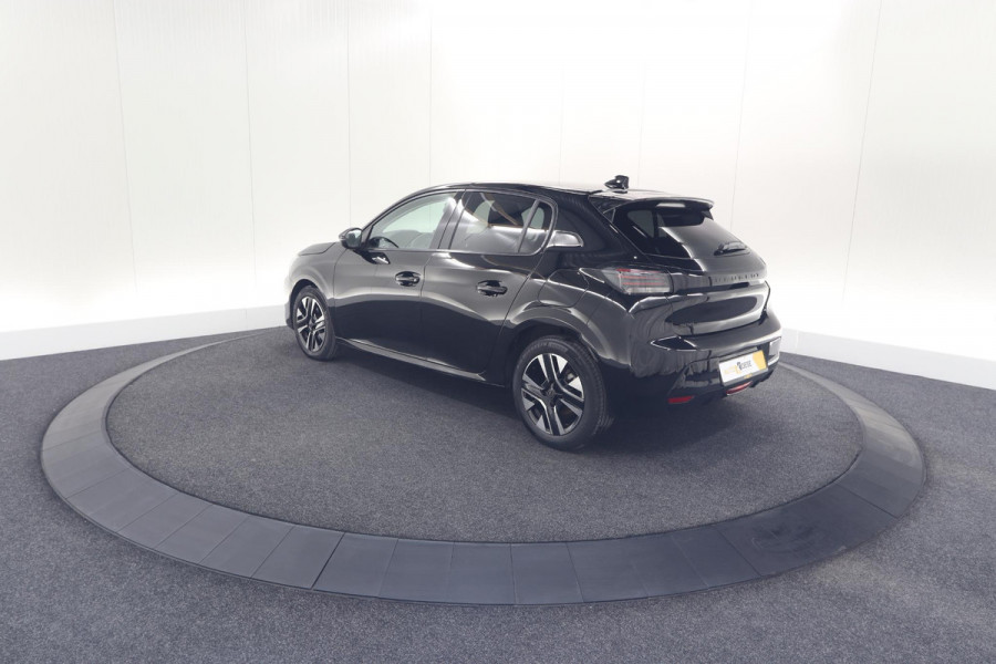 Peugeot 208 PureTech 100 Allure | Parkeersensoren | Navigatie | Apple Carplay