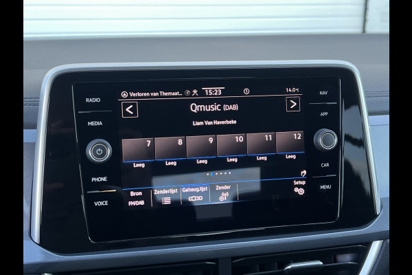 Volkswagen T-Roc 1.5 TSI Style | Trekhaak | ACC | IQ Light | CarPlay | DAB+ | ErgoActive
