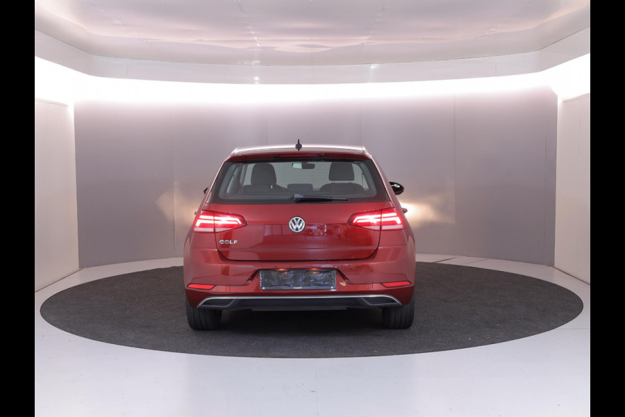 Volkswagen Golf 1.0 TSI Comfortline 116 pk | Navigatie via App | Parkeersensoren | Adaptieve cruise control | Autom. airco | App connect |
