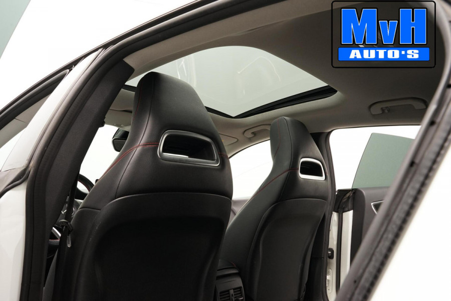 Mercedes-Benz CLA-Klasse Shooting Brake 180 AMG|PANO|LED|TREKHAAK