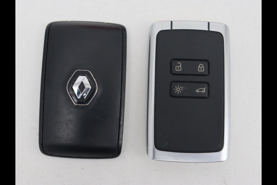 Renault Mégane 1.3 TCe Limited | Automaat | Camera | Carplay | Navigatie | Keyless | Climate control | Bluetooth | 17'' | Cruise control