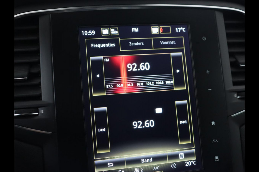 Renault Mégane 1.3 TCe Limited | Automaat | Camera | Carplay | Navigatie | Keyless | Climate control | Bluetooth | 17'' | Cruise control