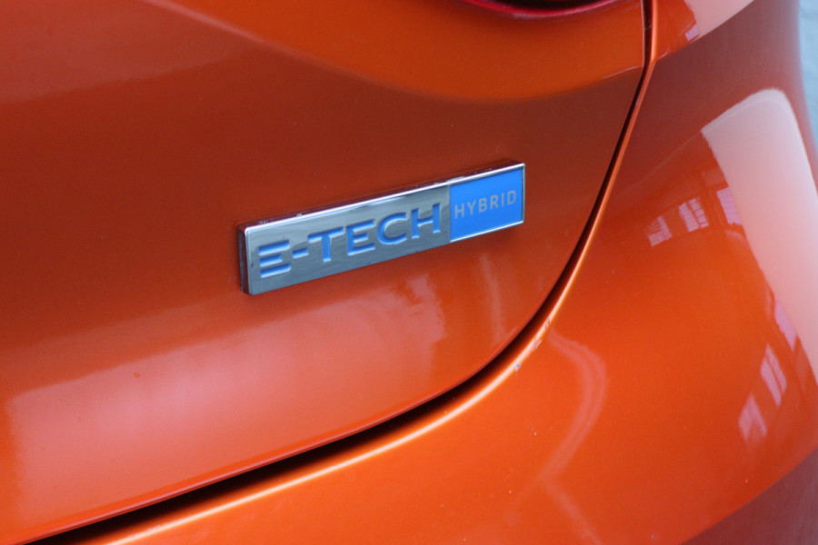 Renault Clio 1.6 E-Tech Hybrid 145 Evolution Airco, Camera, Apple Carplay, Cruise, Elektrisch Pakket, LED, PDC, 16''