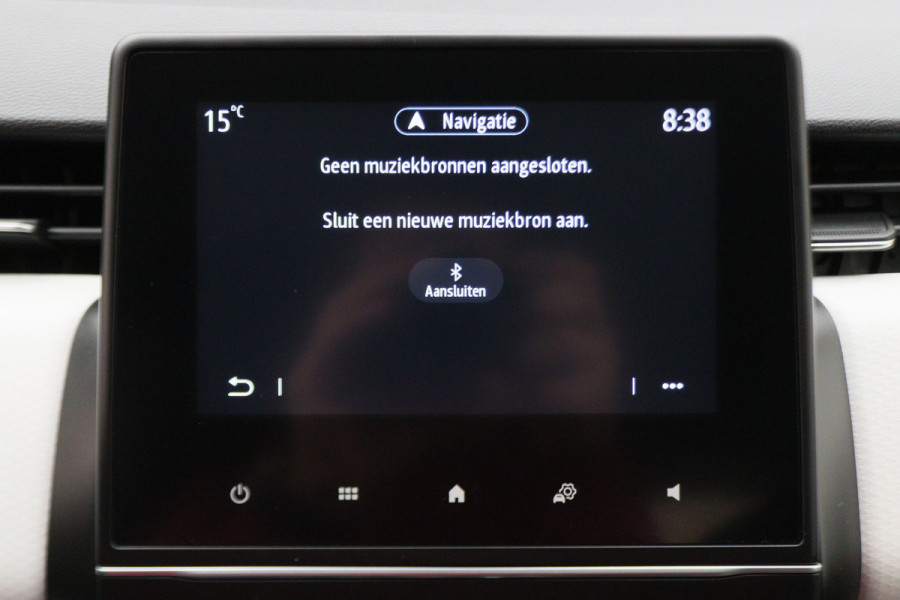 Renault Clio 1.6 E-Tech Hybrid 145 Evolution Airco, Camera, Apple Carplay, Cruise, Elektrisch Pakket, LED, PDC, 16''