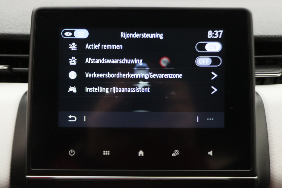 Renault Clio 1.6 E-Tech Hybrid 145 Evolution Airco, Camera, Apple Carplay, Cruise, Elektrisch Pakket, LED, PDC, 16''