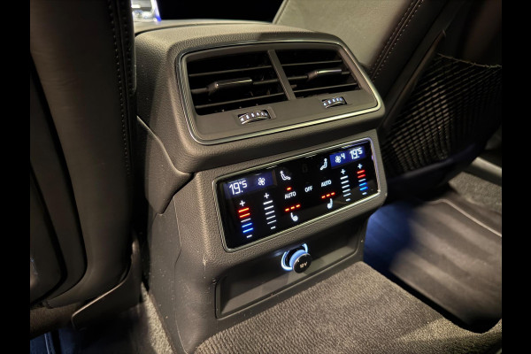 Audi A6 Avant 45 TFSI Quattro 3X S-Line, Black Optik, ACC, Leder, 360 Cam, Ambiënte Light, Apple Carplay, Android, Voll Onderhoud