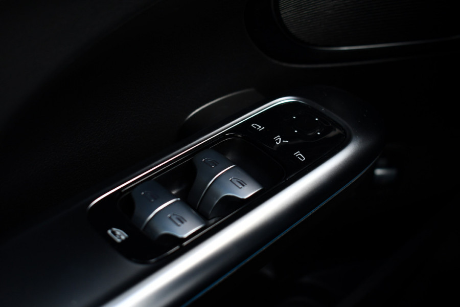 Mercedes-Benz C-Klasse Estate 300 e AMG Pano 360-camera Night-pakket