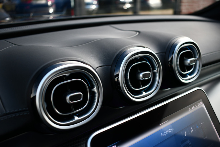 Mercedes-Benz C-Klasse Estate 300 e AMG Pano 360-camera Night-pakket