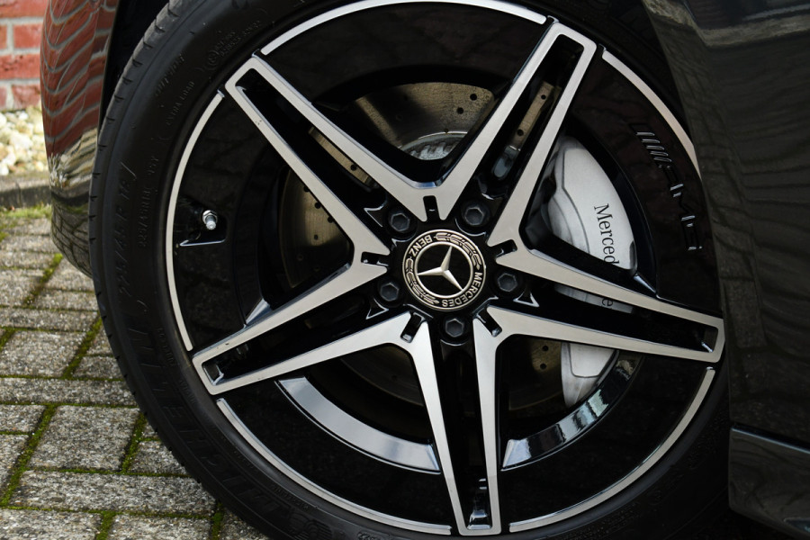 Mercedes-Benz C-Klasse Estate 300 e AMG Pano 360-camera Night-pakket