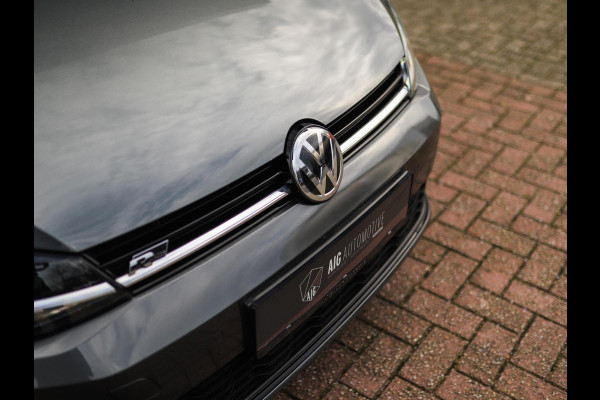 Volkswagen GOLF Variant 1.5 TSI Highline Business R -Line | Keyless | Massage | Trekhaak | Stoelverw. | PDC