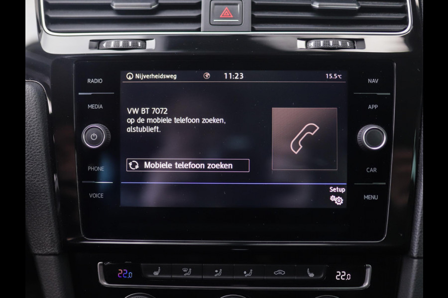 Volkswagen GOLF Variant 1.5 TSI Highline Business R -Line | Keyless | Massage | Trekhaak | Stoelverw. | PDC