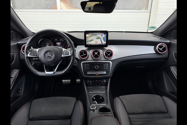 Mercedes-Benz CLA-Klasse Shooting Brake 220 4MATIC AMG-Line | Navi | CarPlay | Night Pakket | Elek. Achterklep | 18 inch