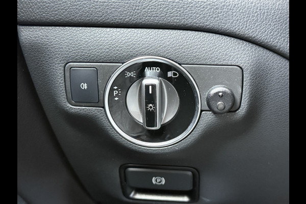 Mercedes-Benz CLA-Klasse Shooting Brake 220 4MATIC AMG-Line | Navi | CarPlay | Night Pakket | Elek. Achterklep | 18 inch