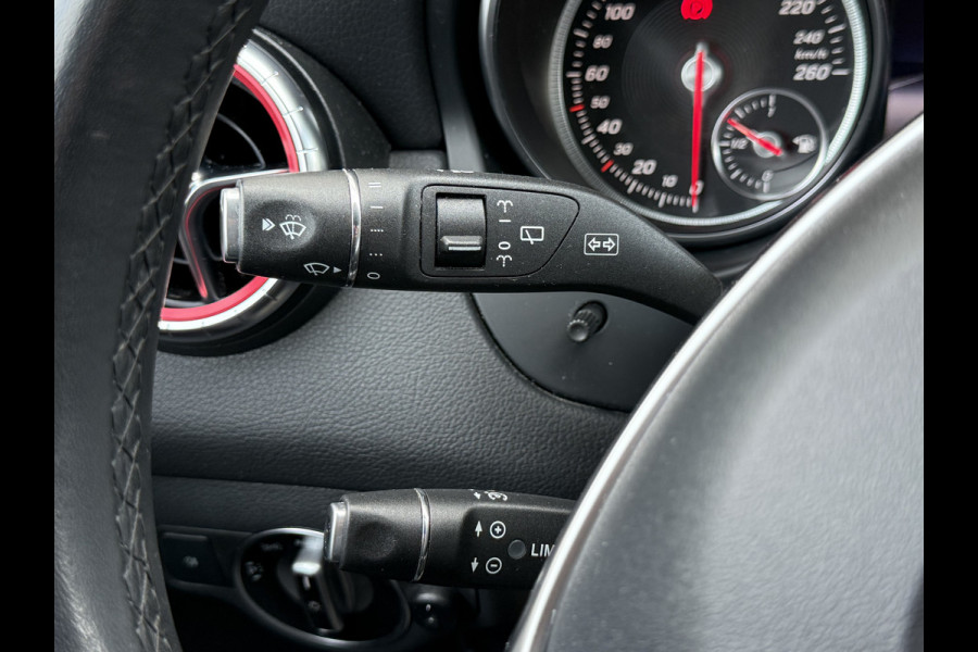 Mercedes-Benz CLA-Klasse Shooting Brake 220 4MATIC AMG-Line | Navi | CarPlay | Night Pakket | Elek. Achterklep | 18 inch