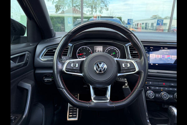Volkswagen T-Roc 1.5 TSI Sport - Automaat - Pano/schuifdak - Navi - Parkeerhulp