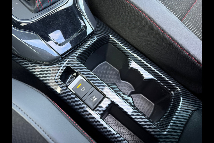 Volkswagen T-Roc 1.5 TSI Sport - Automaat - Pano/schuifdak - Navi - Parkeerhulp