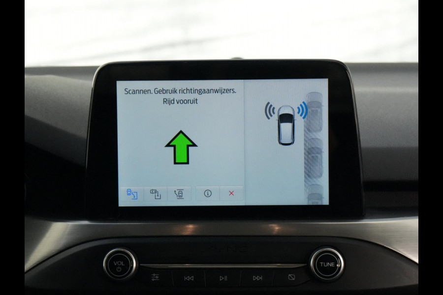 Ford FOCUS Wagon 1.0 EcoBoost Titanium Business Cam Carplay