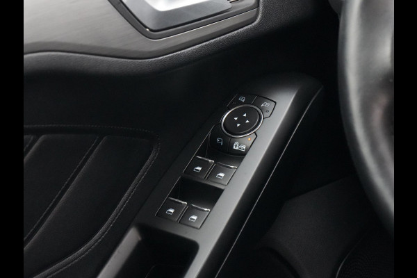 Ford FOCUS Wagon 1.0 EcoBoost Titanium Business Cam Carplay