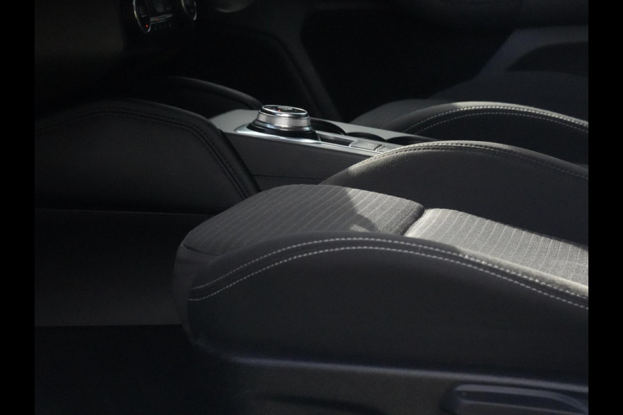 Ford FOCUS Wagon 1.0 EcoBoost Titanium Business Cam Carplay