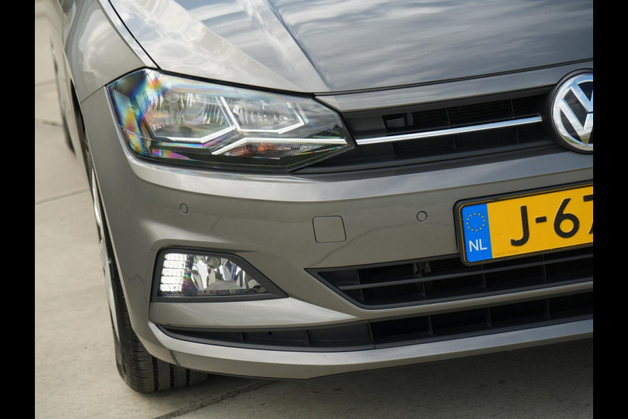 Volkswagen Polo 1.0 TSI Parkeersensor Carplay Navi Adapt Cru