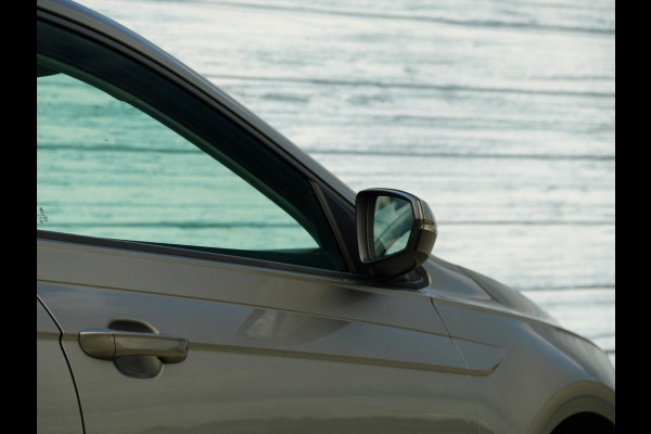 Volkswagen Polo 1.0 TSI Parkeersensor Carplay Navi Adapt Cru