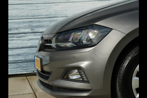 Volkswagen Polo 1.0 TSI Parkeersensor Carplay Navi Adapt Cru