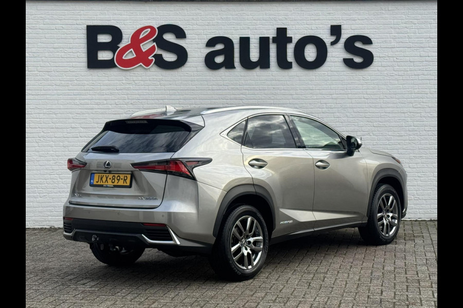 Lexus NX 300h AWD Luxury Line Trekhaak DAB Camera Navigatie Led Lane assist