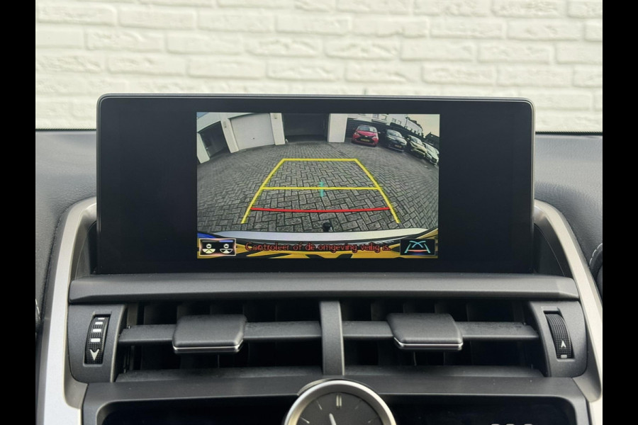 Lexus NX 300h AWD Luxury Line Trekhaak DAB Camera Navigatie Led Lane assist