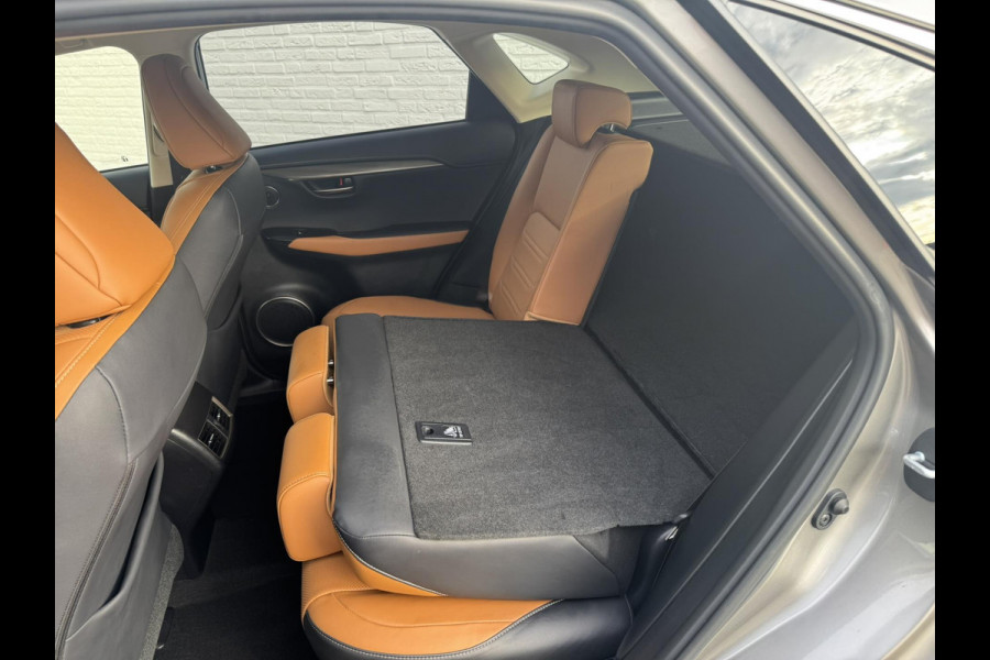 Lexus NX 300h AWD Luxury Line Trekhaak DAB Camera Navigatie Led Lane assist