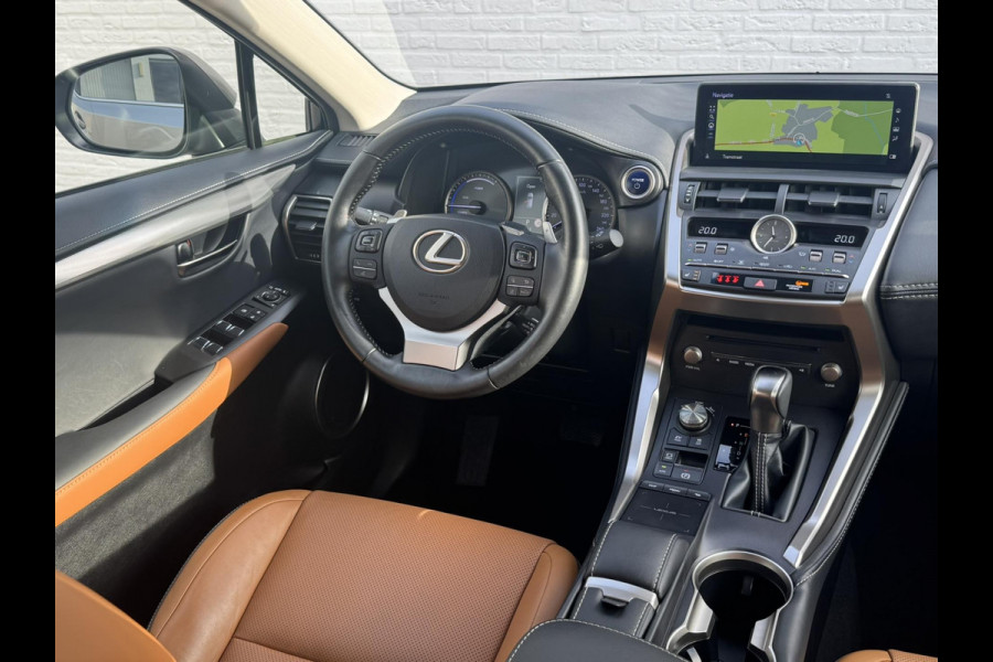 Lexus NX 300h AWD Luxury Line Trekhaak DAB Camera Navigatie Led Lane assist