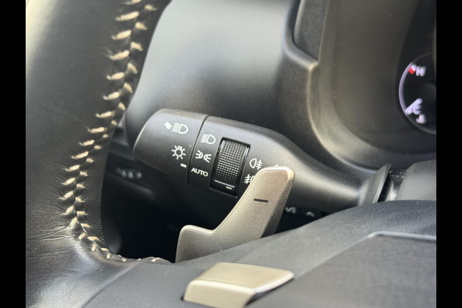 Lexus NX 300h AWD Luxury Line Trekhaak DAB Camera Navigatie Led Lane assist