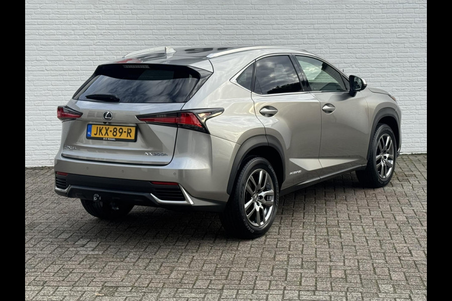 Lexus NX 300h AWD Luxury Line Trekhaak DAB Camera Navigatie Led Lane assist
