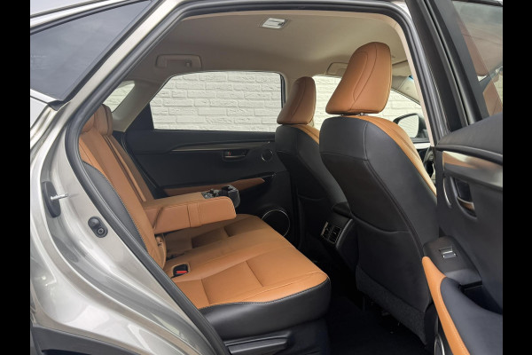 Lexus NX 300h AWD Luxury Line Trekhaak DAB Camera Navigatie Led Lane assist
