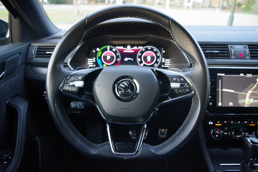 Škoda Superb Combi 1.4 TSI iV 218 PK Sportline BNS PHEV, 4 x Stoelverwarming, 360 Camera, DCC,