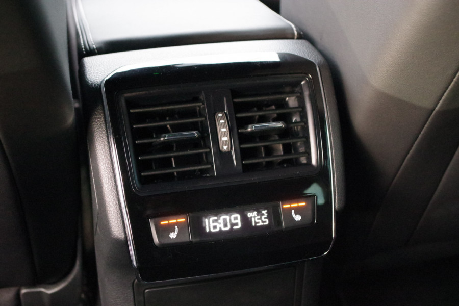 Škoda Superb Combi 1.4 TSI iV 218 PK Sportline BNS PHEV, 4 x Stoelverwarming, 360 Camera, DCC,