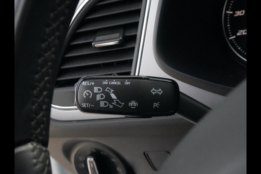 Seat Leon 1.0 TSI Ultimate Edition Camera Carplay Navi