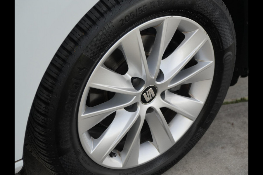 Seat Leon 1.0 TSI Ultimate Edition Camera Carplay Navi