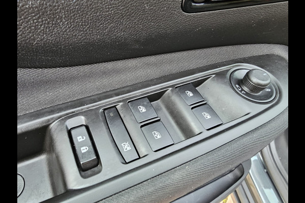 Opel Mokka X 1.4 Turbo Edition | Automaat | Trekhaak | Navi | Stoelverwarming | Camera |