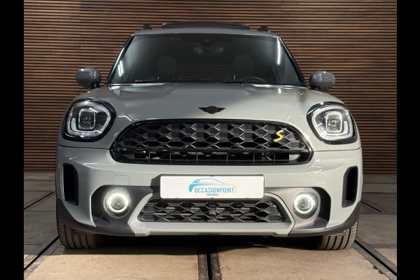 MINI Countryman 2.0 Cooper S E ALL4 | Pano | Sportstoelen | LED | Camera | 18inch | Privacy Glass | Navi