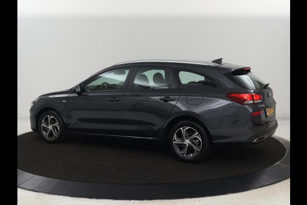 Hyundai i30 1.0 T-GDi MHEV Comfort Smart | Camera | Carplay | Keyless | Full LED | Navigatie | Climate control | Parkeerhulp | Cruise control | DAB | Bluetooth