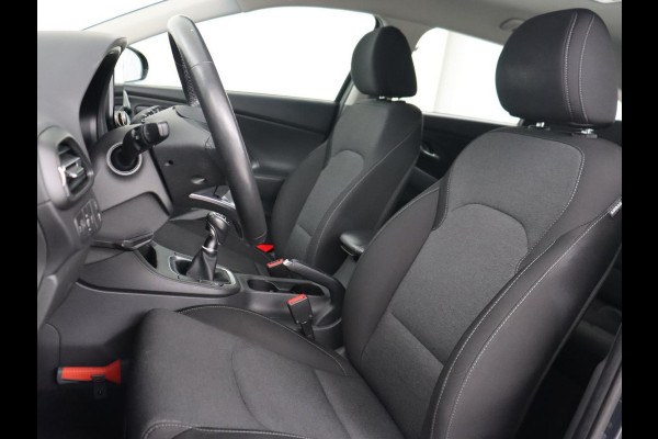Hyundai i30 1.0 T-GDi MHEV Comfort Smart | Camera | Carplay | Keyless | Full LED | Navigatie | Climate control | Parkeerhulp | Cruise control | DAB | Bluetooth