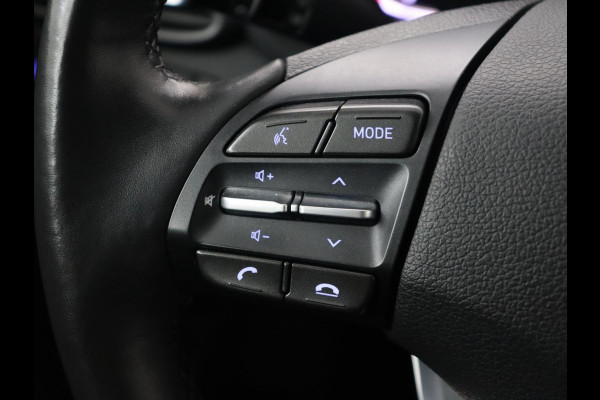 Hyundai i30 1.0 T-GDi MHEV Comfort Smart | Camera | Carplay | Keyless | Full LED | Navigatie | Climate control | Parkeerhulp | Cruise control | DAB | Bluetooth
