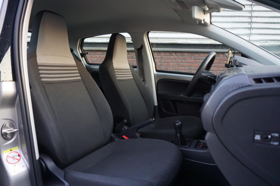 Volkswagen up! 1.0 move up!BlueMotion Executive/Dealeronderhouden /All-Seasonbanden.