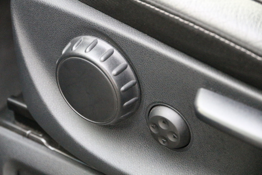 Mercedes-Benz V-Klasse V300 | DC | AMG | XL | Airmatic | Burmester | Vol!!